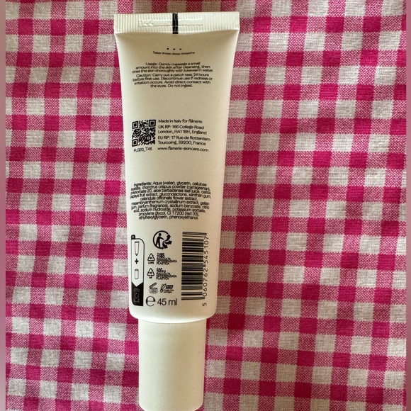 FLANERIE PORE REFINING EXFOLIATOR, 45ML - Picture 2 of 2